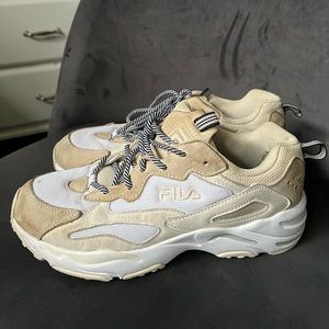 FILA Ray Tracer Sneakers Women 9